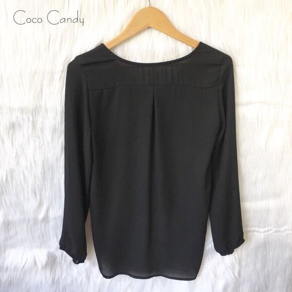 🔃Gingy Cocoa Black V Cut Long Sleeve Top - Picture 3 of 5